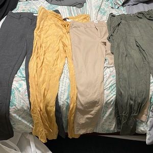 Bundle: Four size 6/Medium pants; Professional, Beach
